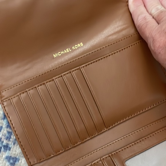 Michael Kors Purse & Wallet Set - Picture 5 of 7